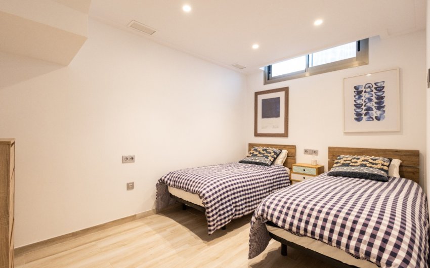 Reventa - Villa -
Orihuela - Costa Blanca