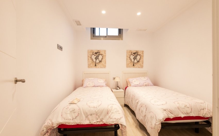 Reventa - Villa -
Orihuela - Costa Blanca