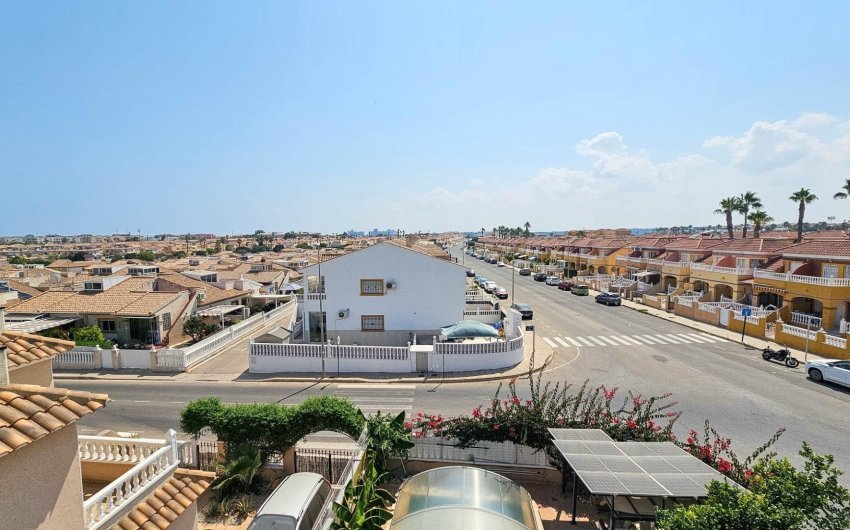 Reventa - Villa -
Orihuela Costa - Cabo Roig