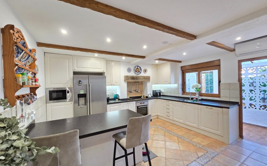 Reventa - Villa * -
Orihuela Costa - Cabo Roig *