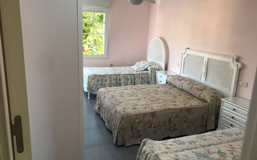 Reventa - Villa -
Orihuela Costa - Cabo Roig