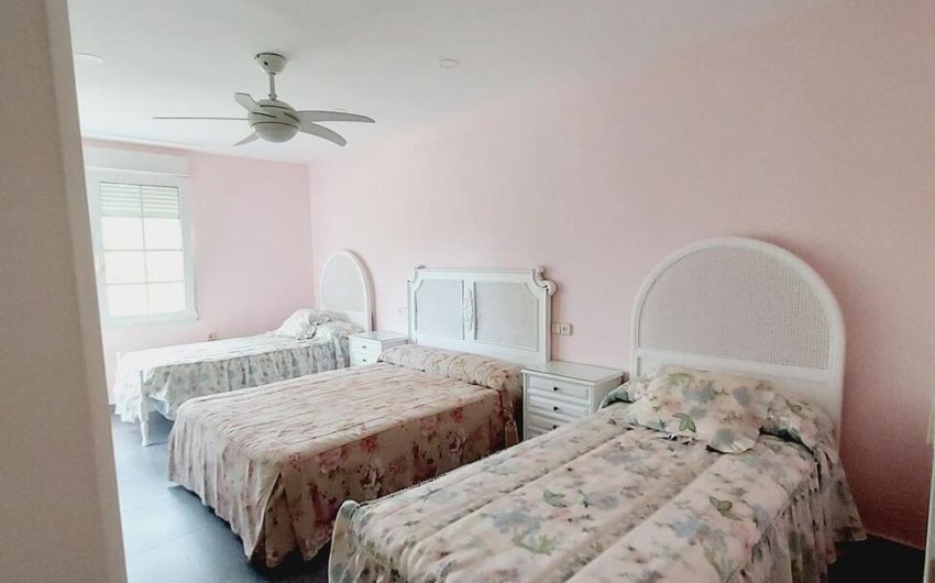 Reventa - Villa -
Orihuela Costa - Cabo Roig