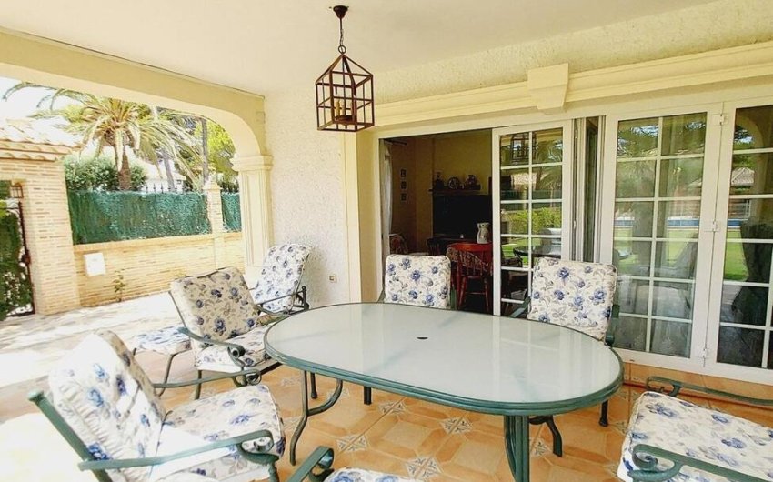 Reventa - Villa -
Orihuela Costa - Cabo Roig