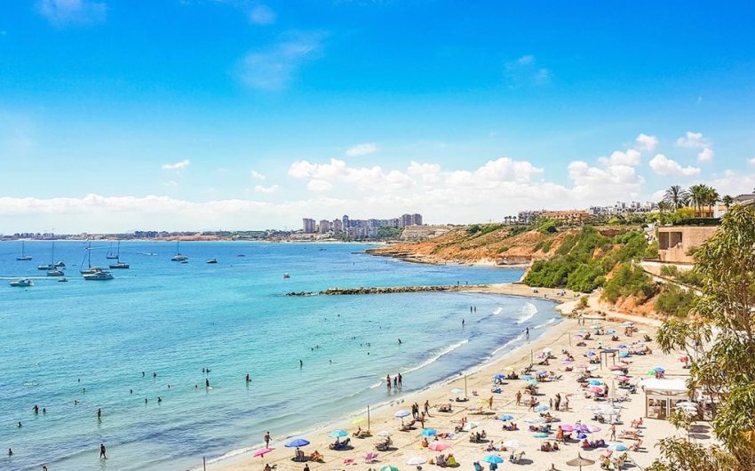 Reventa - Villa -
Orihuela Costa - Cabo Roig