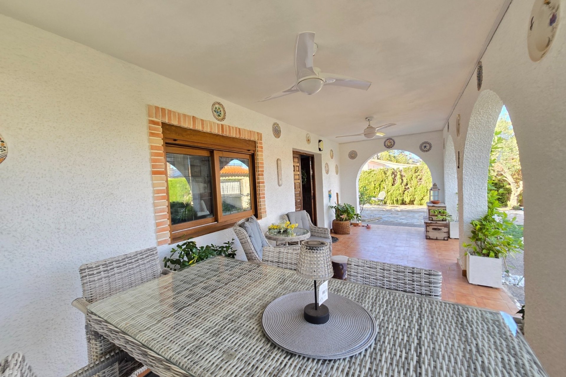 Reventa - Villa * -
Orihuela Costa * - Cabo Roig *