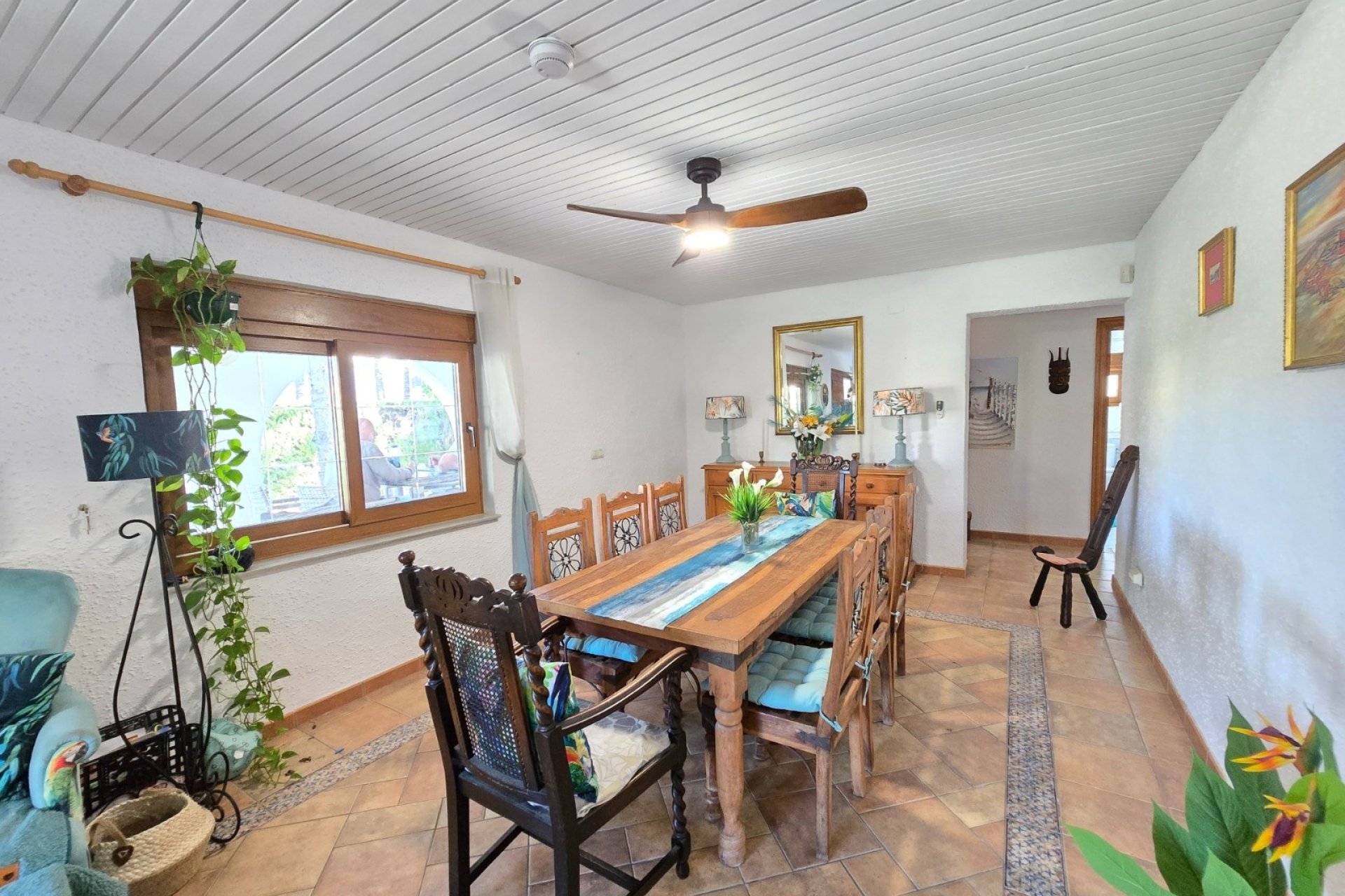 Reventa - Villa * -
Orihuela Costa * - Cabo Roig *