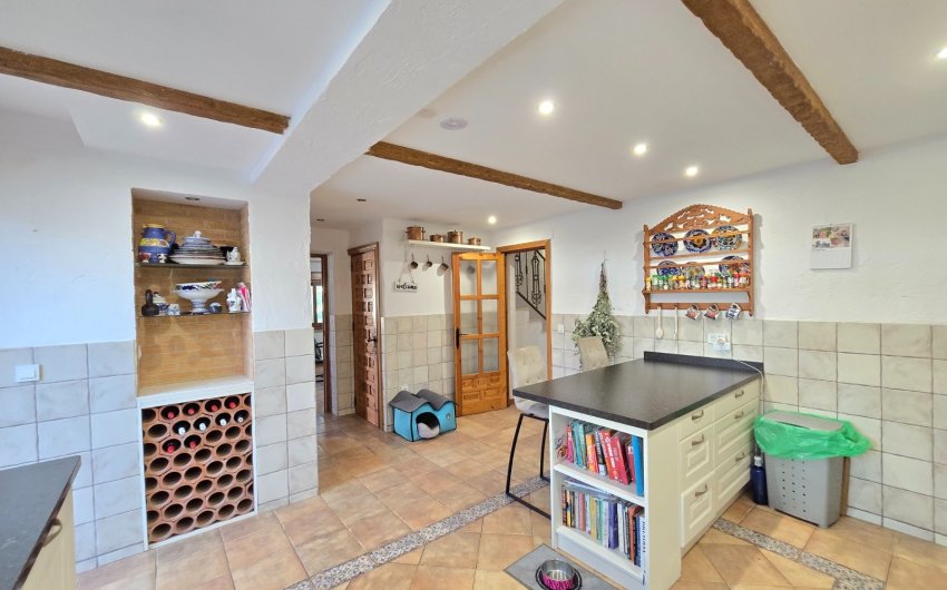 Reventa - Villa * -
Orihuela Costa * - Cabo Roig *