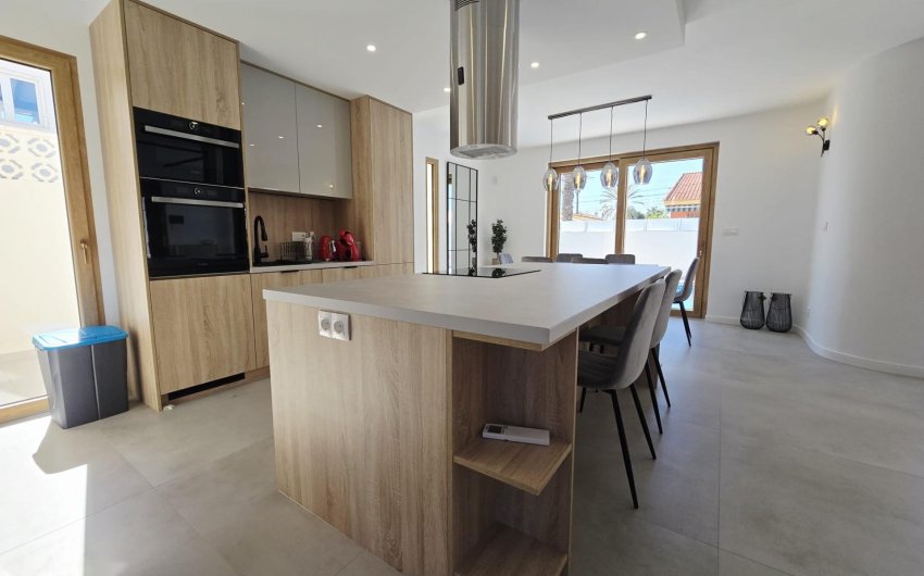 Reventa - Villa -
Orihuela Costa - Cabo Roig