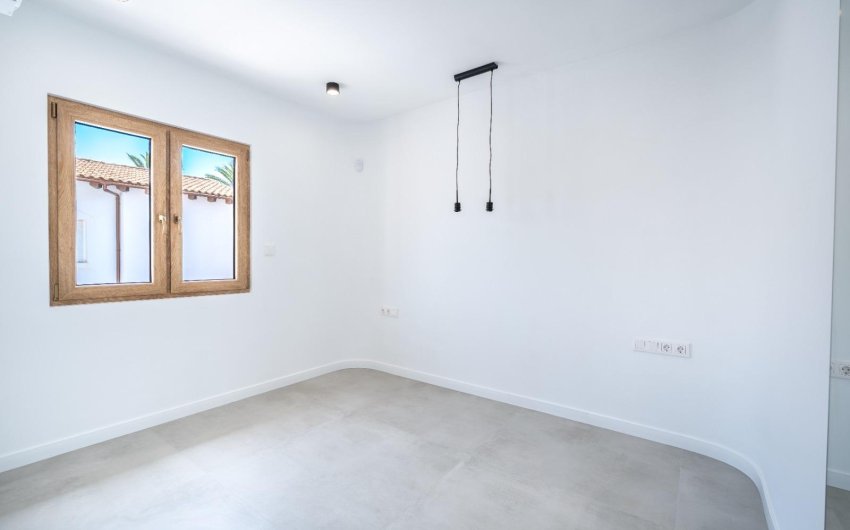 Reventa - Villa -
Orihuela Costa - Cabo Roig