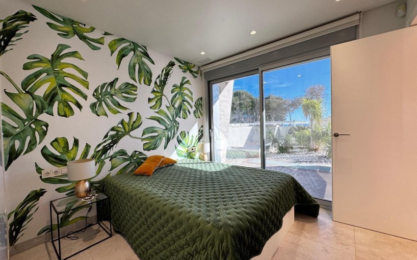 Reventa - Villa -
Orihuela Costa - Campoamor