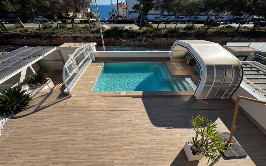 Reventa - Villa -
Orihuela Costa - Campoamor