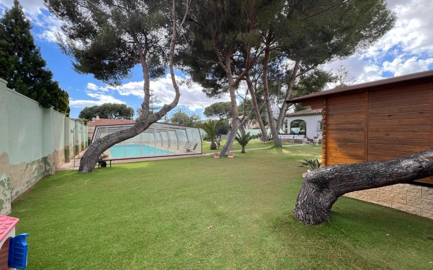 Reventa - Villa -
Orihuela Costa - Campoamor