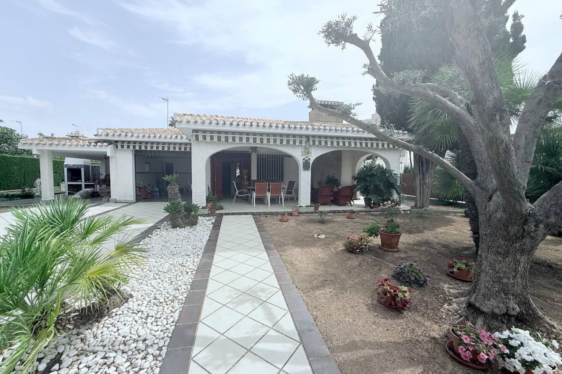 Reventa - Villa -
Orihuela Costa - Campoamor