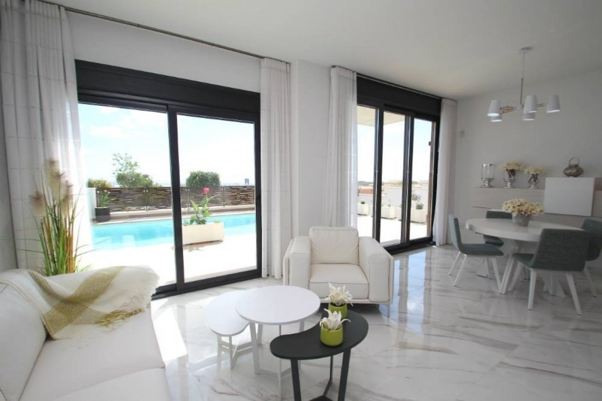 Reventa - Villa -
Orihuela Costa - Campoamor