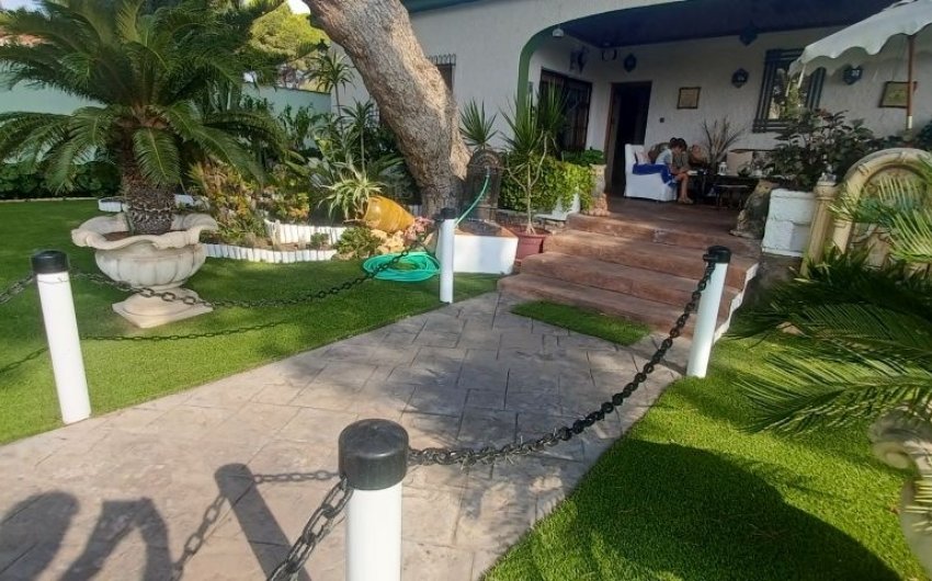 Reventa - Villa -
Orihuela Costa - Costa Blanca