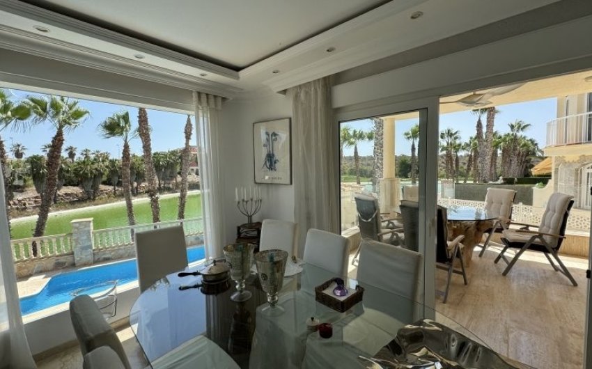 Reventa - Villa -
Orihuela Costa - Costa Blanca