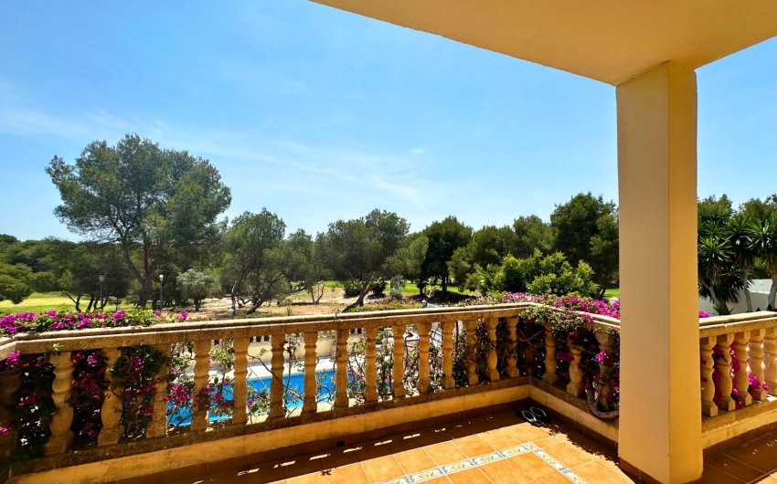 Reventa - Villa -
Orihuela Costa - Costa Blanca