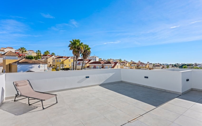 Reventa - Villa -
Orihuela Costa - Costa Blanca
