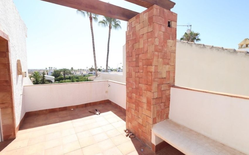 Reventa - Villa -
Orihuela Costa - Costa Blanca