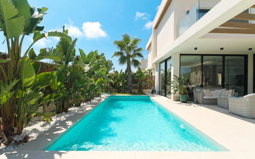 Reventa - Villa -
Orihuela Costa - Costa Blanca