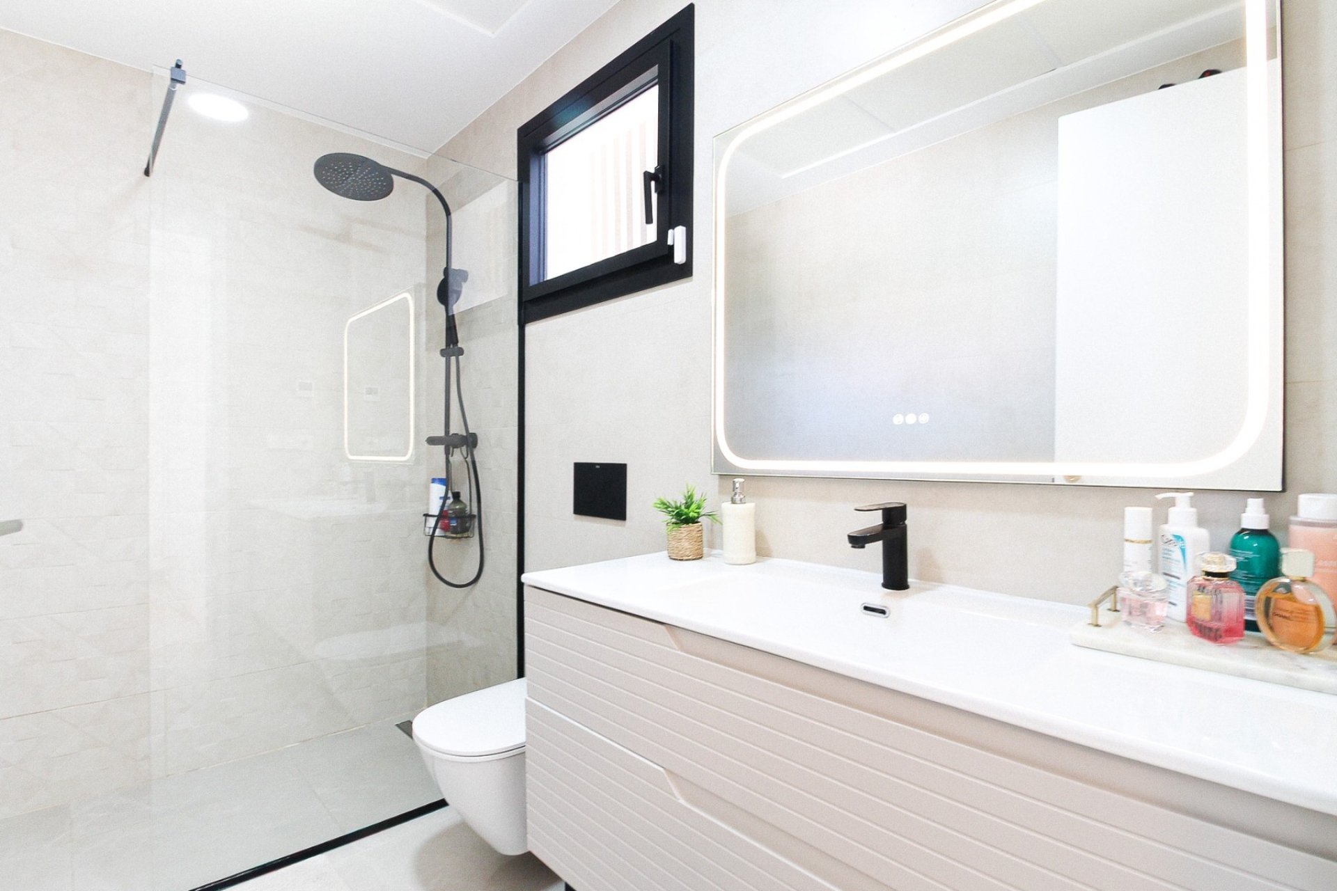 Reventa - Villa -
Orihuela Costa - Costa Blanca
