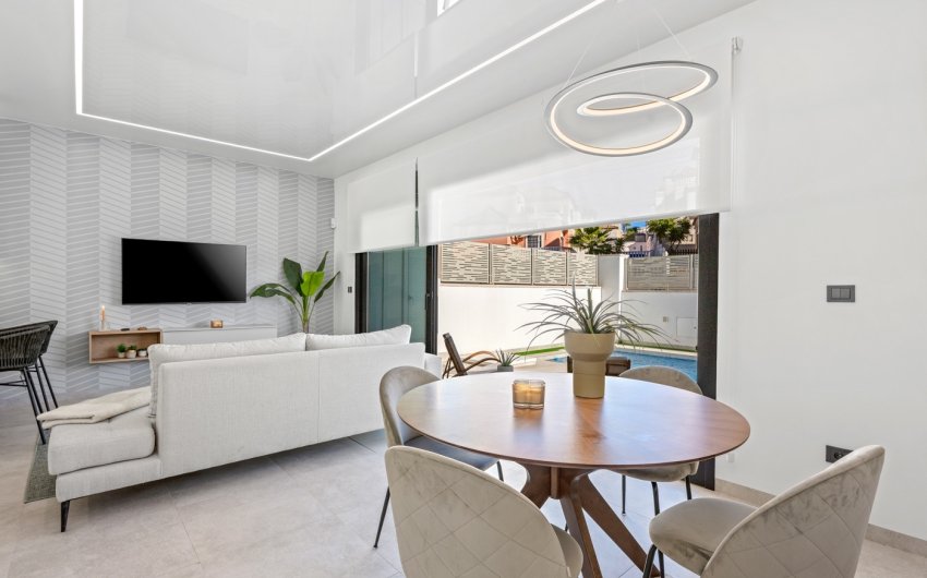 Reventa - Villa -
Orihuela Costa - Costa Blanca