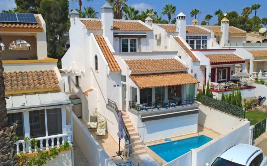 Reventa - Villa -
Orihuela Costa - Costa Blanca