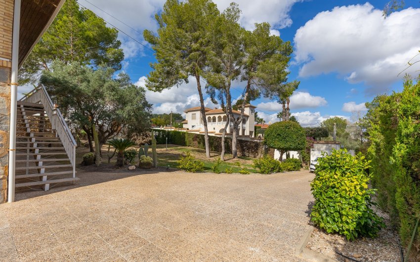 Reventa - Villa -
Orihuela Costa - Costa Blanca