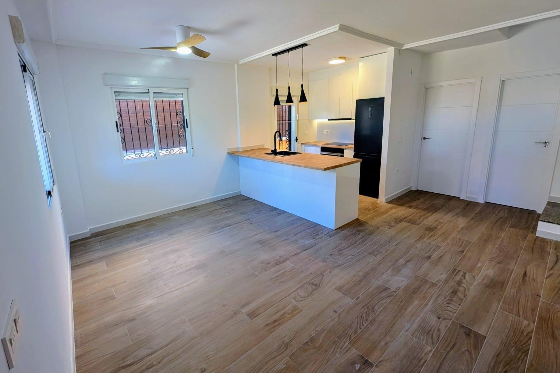 Reventa - Villa -
Orihuela Costa - Costa Blanca