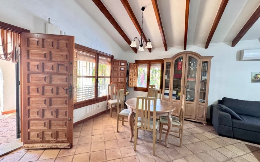 Reventa - Villa -
Orihuela Costa - Costa Blanca