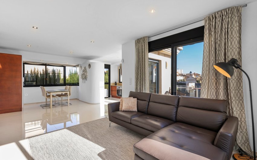 Reventa - Villa -
Orihuela Costa - Costa Blanca