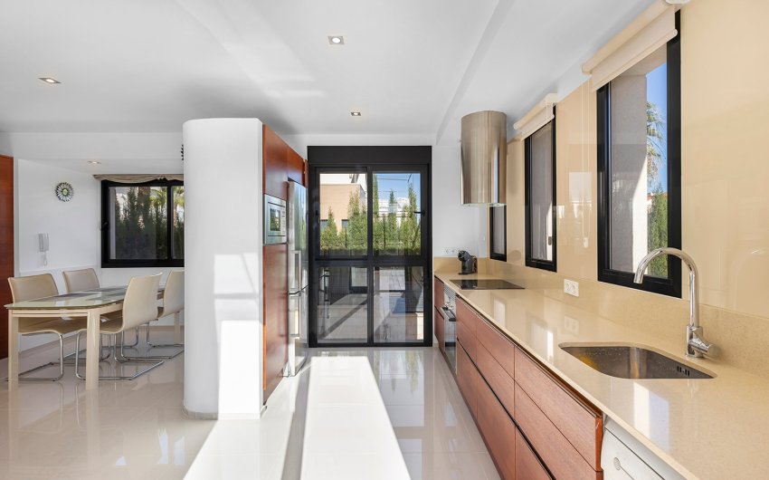 Reventa - Villa -
Orihuela Costa - Costa Blanca