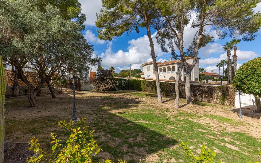Reventa - Villa -
Orihuela Costa - Costa Blanca