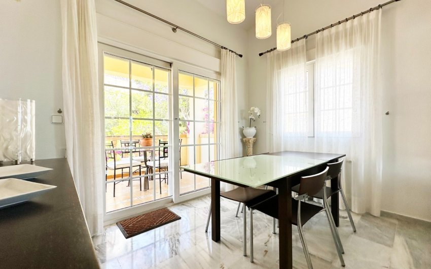 Reventa - Villa -
Orihuela Costa - Costa Blanca