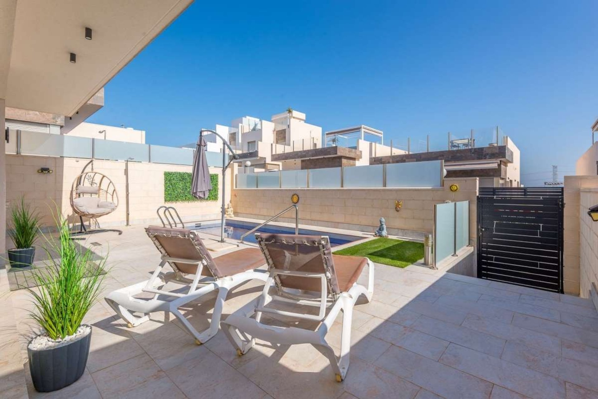Reventa - Villa -
Orihuela Costa - Costa Blanca