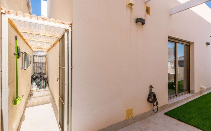 Reventa - Villa -
Orihuela Costa - Costa Blanca