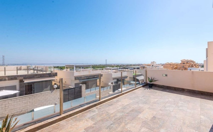 Reventa - Villa -
Orihuela Costa - Costa Blanca