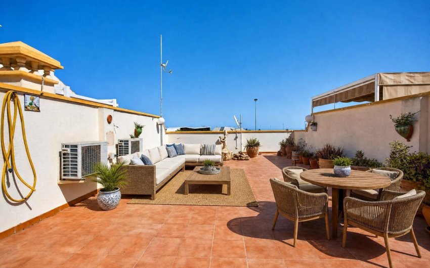 Reventa - Villa -
Orihuela Costa - Costa Blanca
