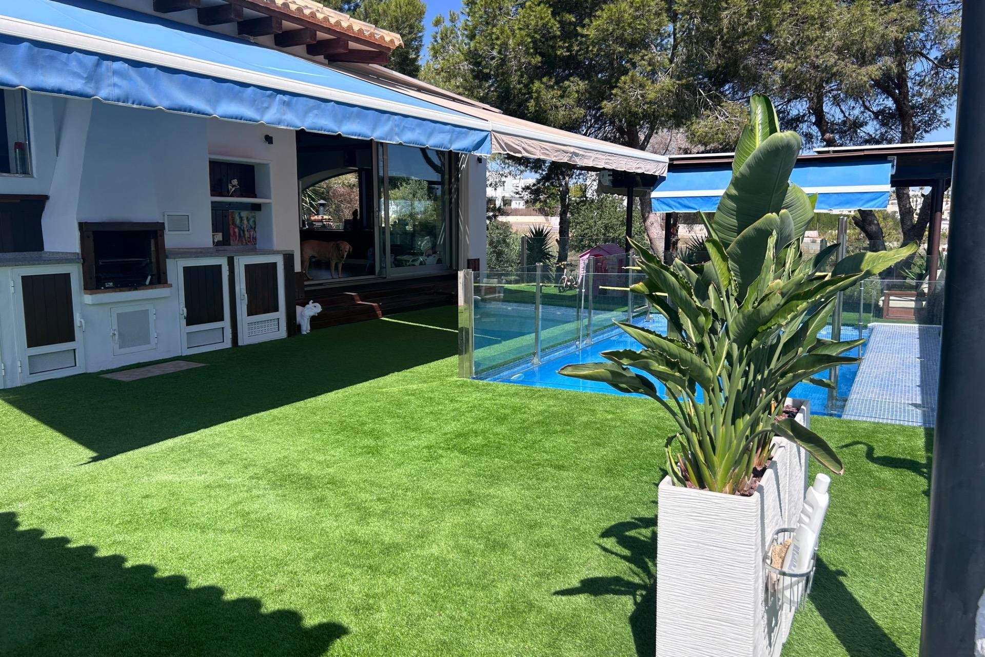 Reventa - Villa -
Orihuela Costa - Costa Blanca