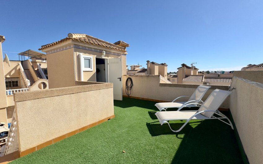 Reventa - Villa -
Orihuela Costa - Costa Blanca