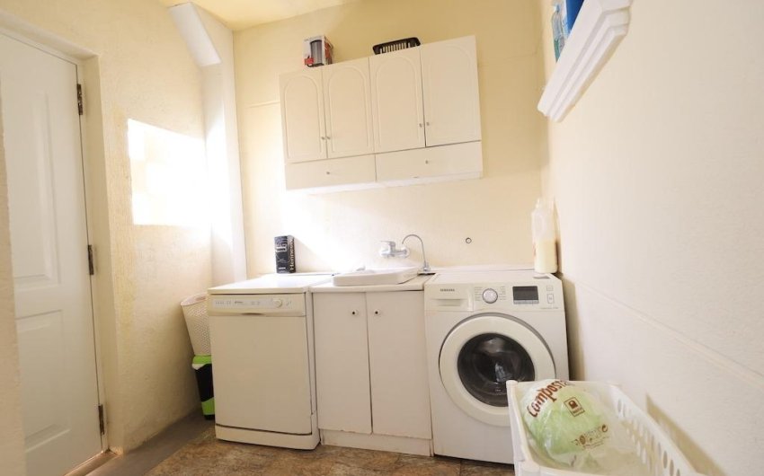 Reventa - Villa -
Orihuela Costa - Costa Blanca