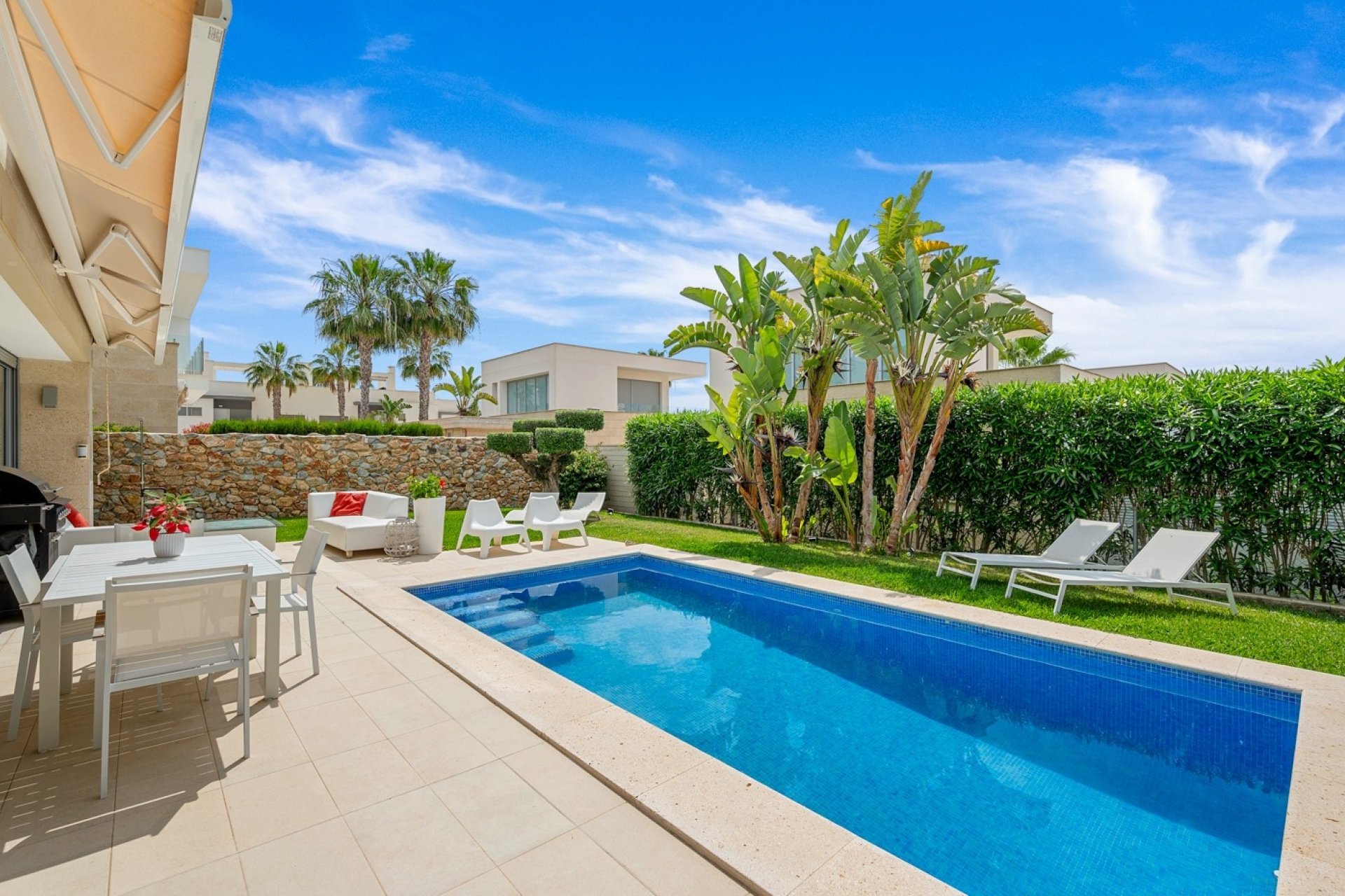 Reventa - Villa -
Orihuela Costa - Costa Blanca