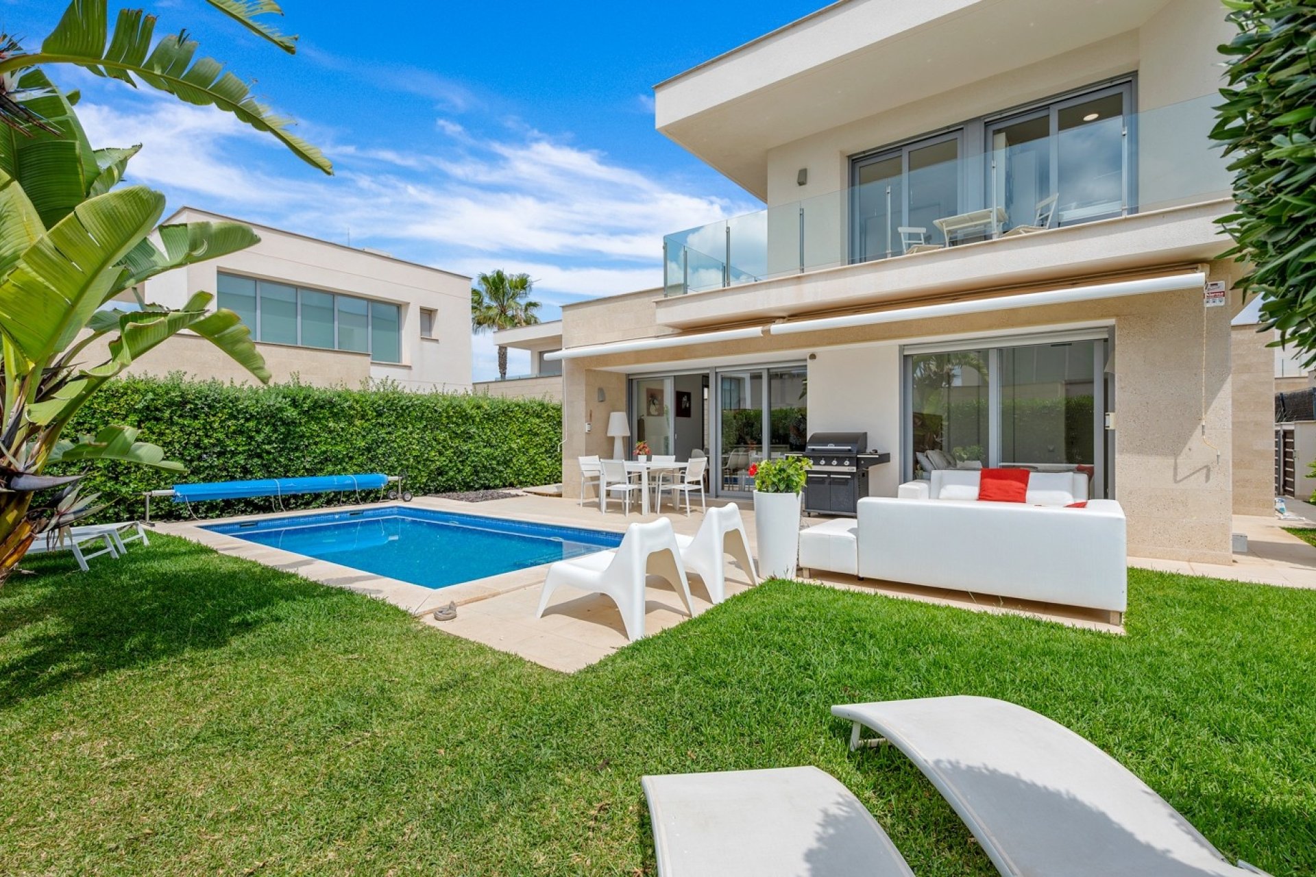 Reventa - Villa -
Orihuela Costa - Costa Blanca