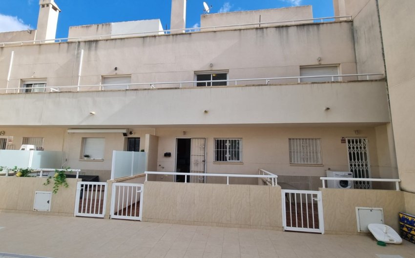 Reventa - Villa -
Orihuela Costa - Costa Blanca