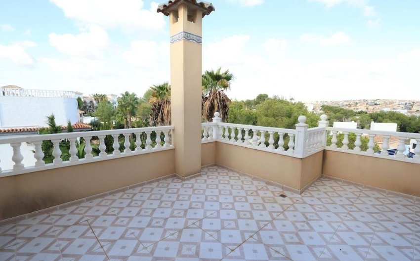 Reventa - Villa -
Orihuela Costa - Costa Blanca
