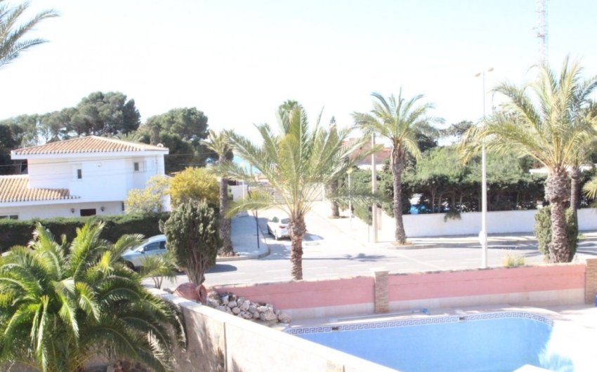 Reventa - Villa -
Orihuela Costa - Costa Blanca