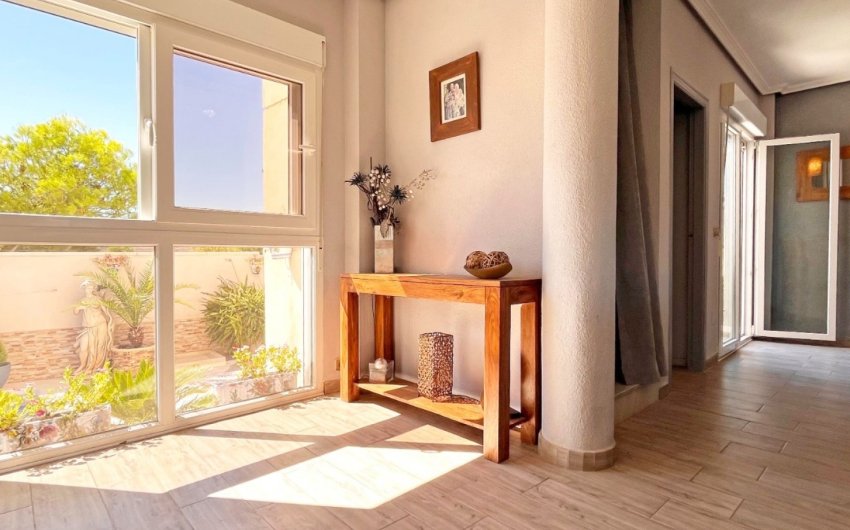 Reventa - Villa -
Orihuela Costa - Costa Blanca