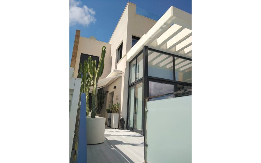 Reventa - Villa -
Orihuela Costa - Costa Blanca