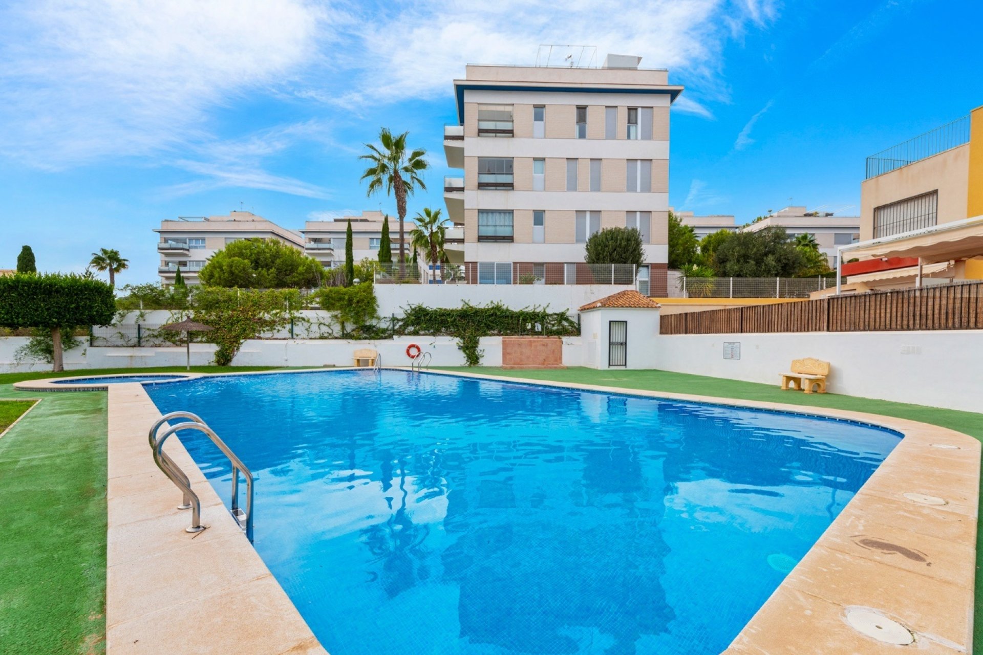 Reventa - Villa -
Orihuela Costa - Costa Blanca