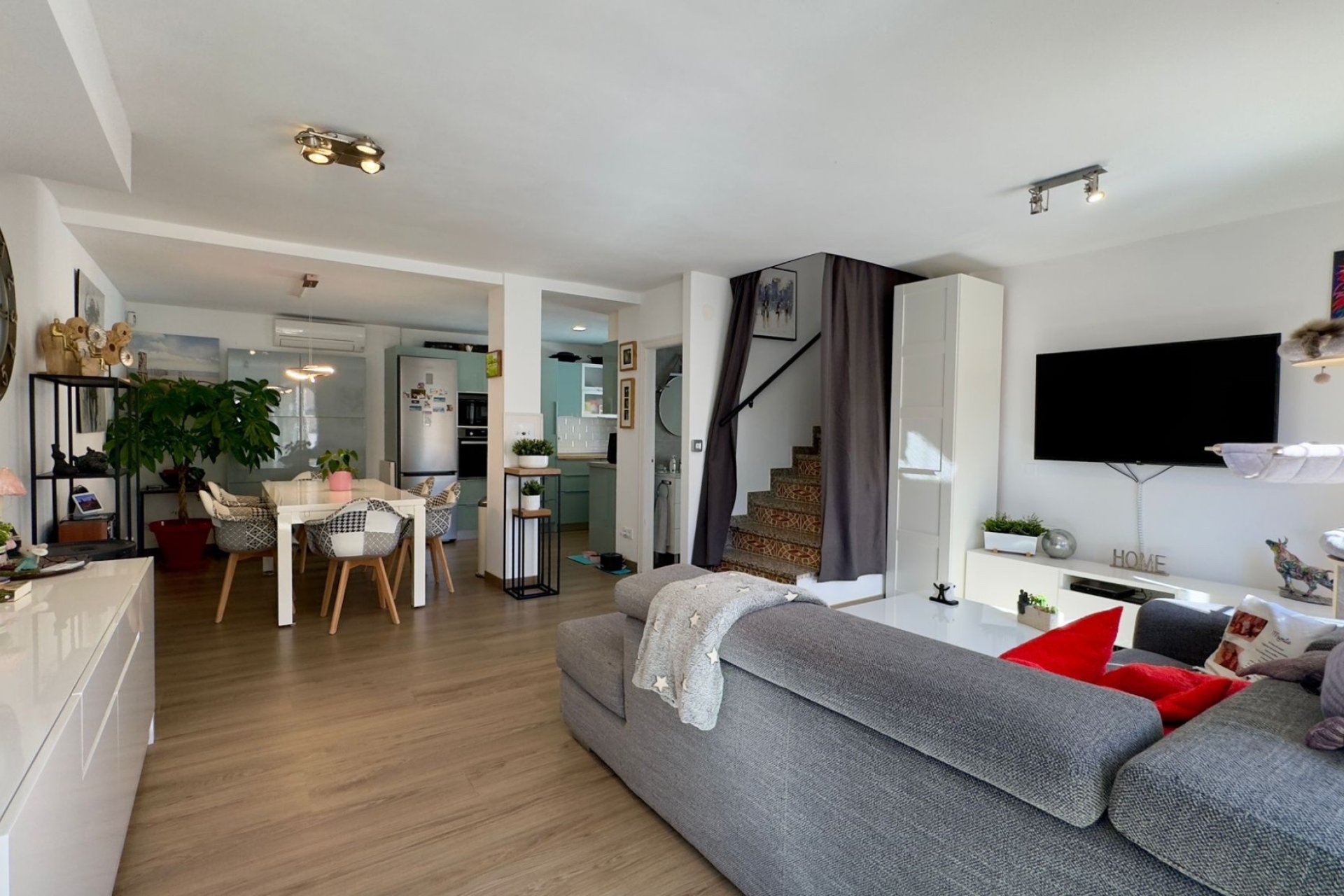 Reventa - Villa -
Orihuela Costa - Costa Blanca